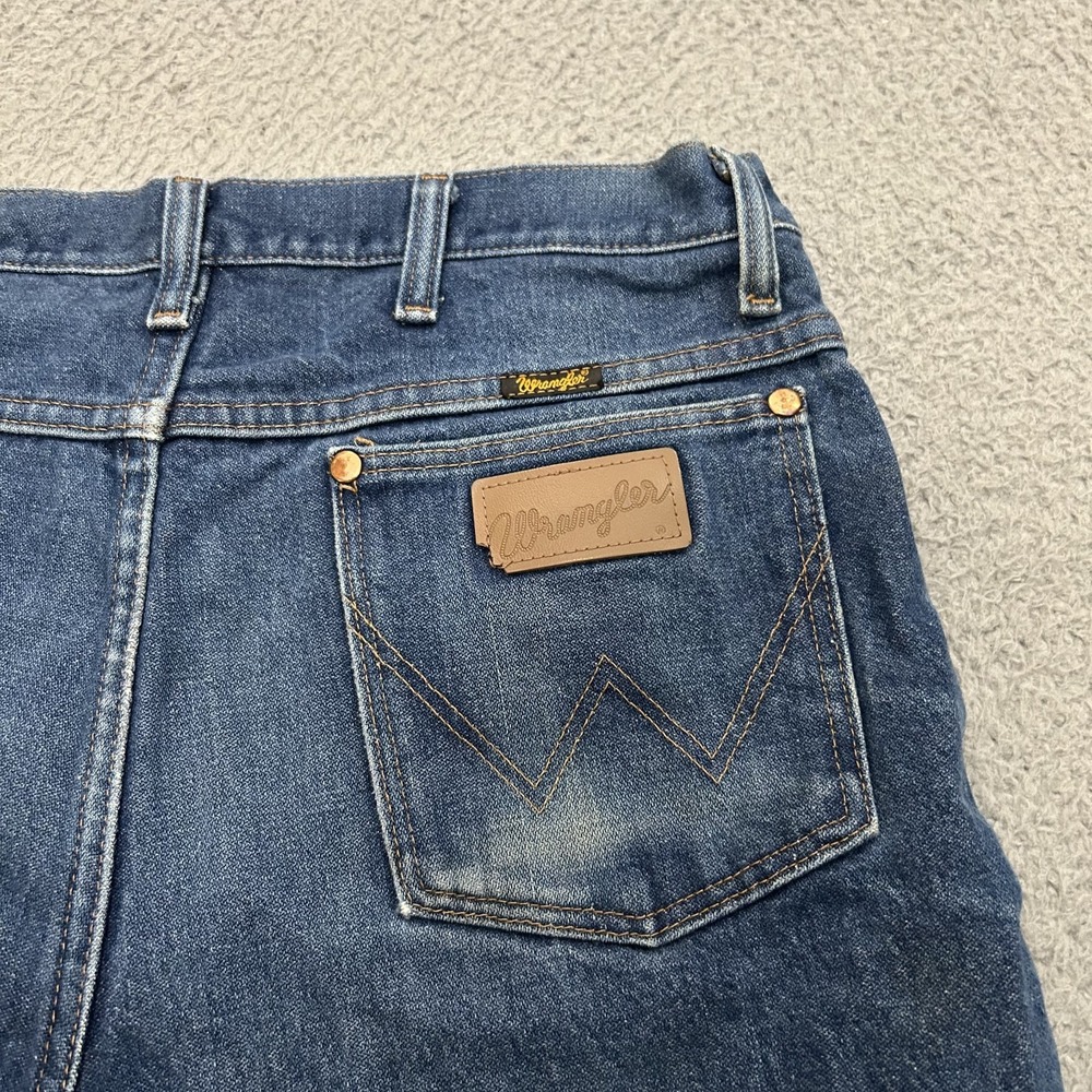 Wrangler Jeans Mens 34x30 Blue Denim 936DEN Slim Fit Cowboy Cut Western Rodeo